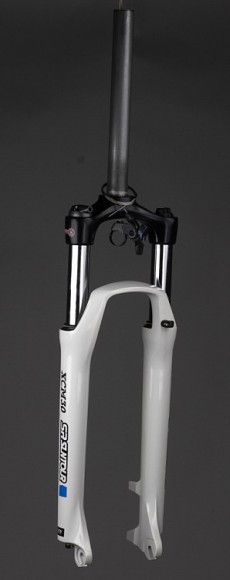 Вилка SR Suntour SF15 XCM DS RL 120 27.5", белый Вилка SR Suntour SF15 XCM DS RL 120 27.5", белый