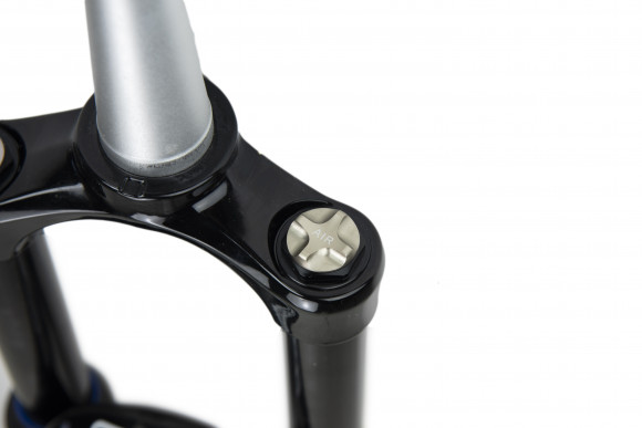 Вилка SR Suntour SF17 Aion DS LO R CTS 15QLC32 160 27.5", чорний Вилка SR Suntour SF17 Aion DS LO R CTS 15QLC32 160 27.5", чорний
