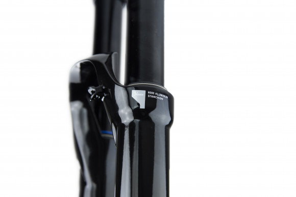 Вилка SR Suntour SF17 Aion DS LO R CTS 15QLC32 160 27.5", чорний Вилка SR Suntour SF17 Aion DS LO R CTS 15QLC32 160 27.5", чорний