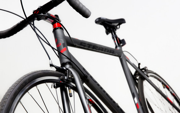 Велосипед Comanche Strada Pro 56CM, сірий-червоний Велосипед Comanche Strada Pro 56CM, сірий-червоний