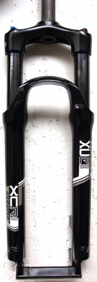 Вилка SR SUNTOUR SF14 XCR32 DS LO A 26 120 BLK