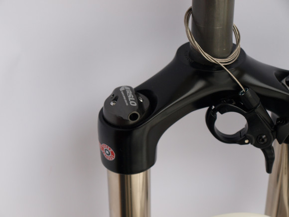 Вилка SR Suntour SF15 XCR AIR DS RL R 15QLC32 100 29", білий